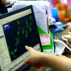 Jangan Sekali-kali Investasi Saham dengan 3 Cara Ini