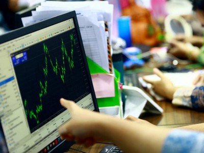 Jangan Sekali-kali Investasi Saham dengan 3 Cara Ini