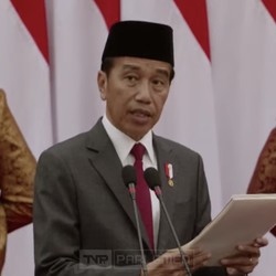 Jokowi Titipkan Penguatan Hilirisasi di Era Prabowo 2025