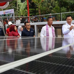 Kado HUT ke-79 RI, PTBA Resmikan PLTS Irigasi di Tanjung Agung