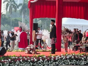 Pakai Baju Adat Betawi, Sekda Joko Pimpin Upacara HUT ke-79 RI di Monas