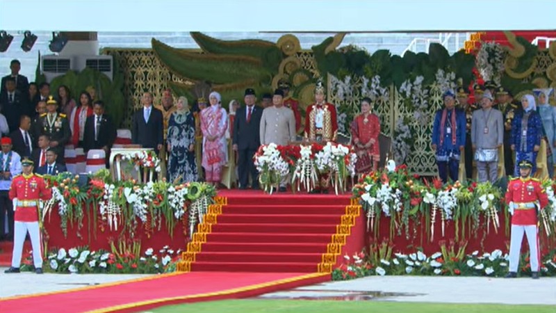 Presiden RI Joko Widodo di Upacara Penurunan Bendera Negara Sang Merah Putih, 17 Agustus 2024. (Tangkapan Layar Youtube)