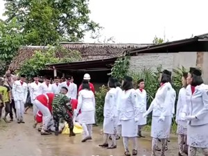 Paskibra di Bolmong Pingsan Usai Kibarkan Bendera Merah Putih HUT ke-79 RI