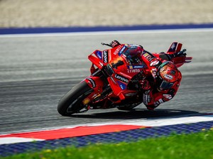 MotoGP Aragon 2024: Marquez Masih di Depan, Bagnaia Kejar Tiga Besar