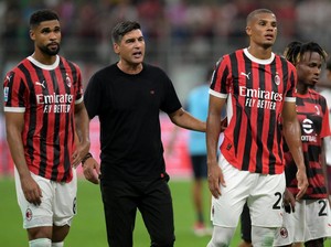 Start Milan Lambat, Fonseca Dibela Sacchi