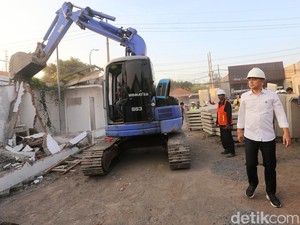 Pelebaran Jalan Raya Menganti Mulai Dikerjakan untuk Urai Kemacetan
