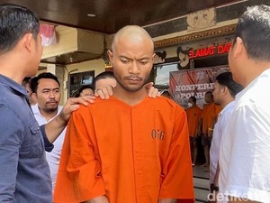 Tampang Penembak Rumah Anggota DPRD Badung: Kepala Pelontos-Berewok