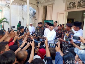 Gus Yahya Kirim Undangan ke Cak Imin Soal PBNU Dandani PKB