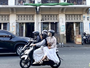 Renyahnya Bisnis Anjem Mahasiswi UNS, Independen dan Serbabisa