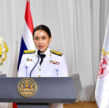 Sosok PM Cantik Thailand Paetongtarn Shinawatra, Umur 37 Tahun