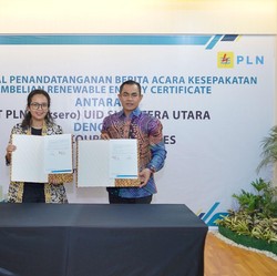 PLN Salurkan 275 Ribu Unit REC ke PT Agincourt Resources di Medan