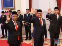 PDIP Heran Jokowi Reshuffle Kabinet, Singgung Ketidakhadiran Prabowo