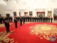 Ramai-Ramai Media Asing Sorot Jokowi Reshuffel Kabinet Jelang Lengser