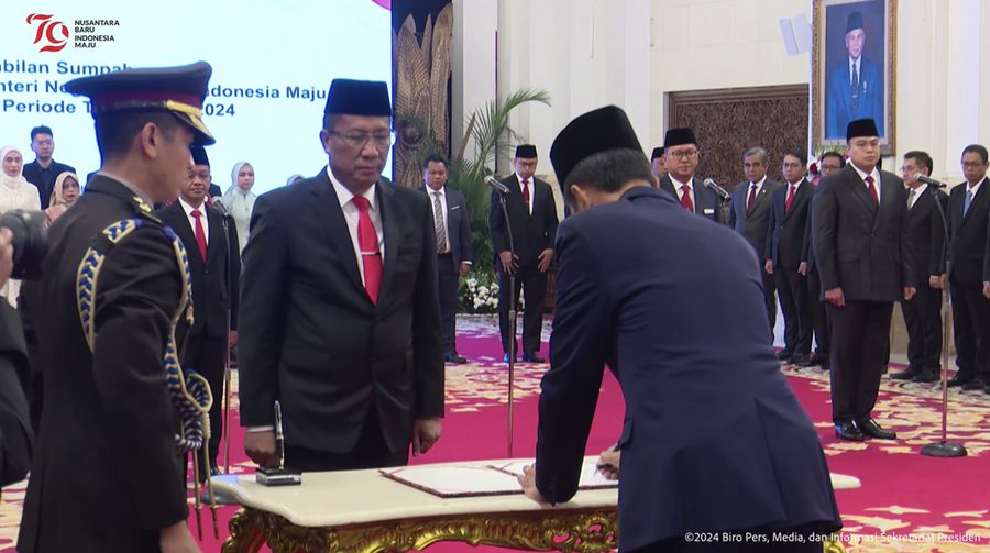Presiden Joko Widodo Melantikan Pejabat Negara Republik Indonesia, Istana Negara, (19/8/2024). (Tangkapan Layar Youtube Sekretariat Presiden)