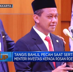 Video: Serahkan Jabatan Menteri Investasi ke Rosan, Bahlil Menangis!
