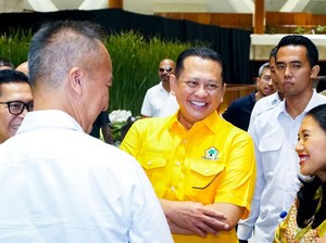 Pastikan Tak Maju Caketum, Bamsoet Dukung Bahlil Jadi Ketum Golkar