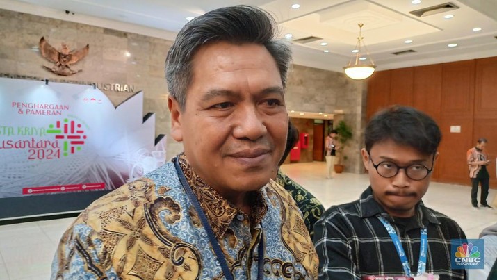 Direktur Jenderal Industri Agro Kemenperin, Putu Juli Ardika usai Pemberian dan Penghargaan Asta Kriya Nusantara di kantor Kemenperin, Selasa (20/6/2024). (CNBC Indonesia/Ferry Sandi)