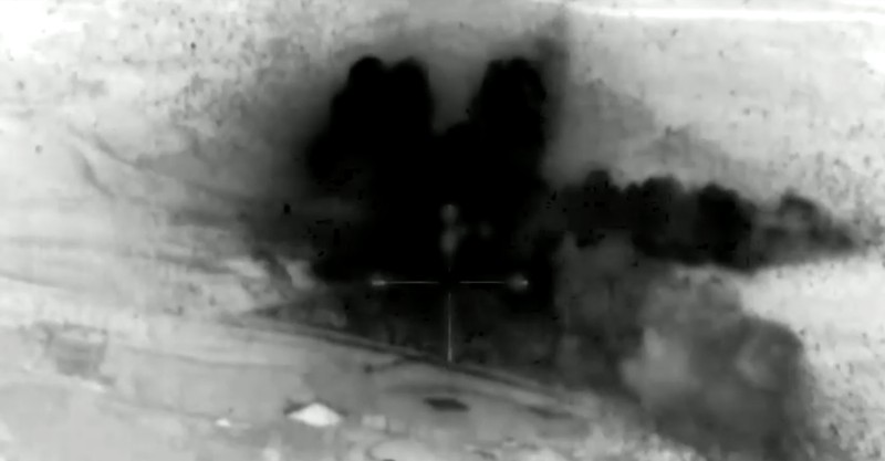 Jet Tempur Israel serang Hizbullah di Lebanon. (REUTERS)