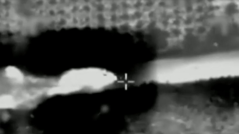 Jet Tempur Israel serang Hizbullah di Lebanon. (REUTERS)