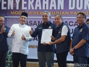 NasDem Resmi Usung Farhan-Erwin di Pilwalkot Bandung