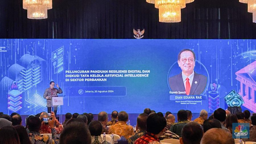 Otoritas Jasa Keuangan (OJK) meluncurkan Panduan Resiliensi Digital untuk memitigasi risiko di tengah perkembangan teknologi di sektor finansial di Jakarta, Selasa (20/8/2024). (վ/Zefanya Aprilia)