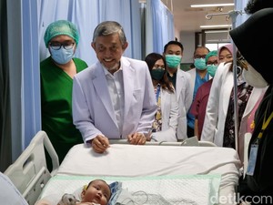 Bahagia Sekaligus Duka Iringi Operasi Pemisahan Kembar Siam Tulungagung