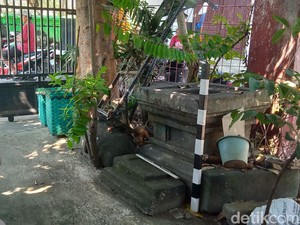 Kisah Batu Yoni dan Arca di Depan Rumah Warga Manjungan Klaten
