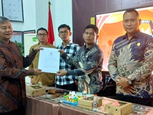 Langkah Dimyati-Alam Mbah Dukun Kian Dekat ke Arena Pilwalkot Banjar