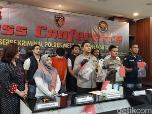 Kronologi Pria Cekik-Banting Pacar di Lift Diawali Cekcok gegara Selfie
