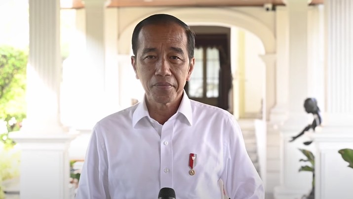 Presiden Joko Widodo memberikan keterangan pers di Istana Negara, Jakarta, Rabu (21/8/2024). (YouTube/Sekretariat Presiden)