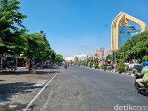 Surabaya Panas Terik, Suhu Tembus 36 Derajat Celsius Sepanjang Hari