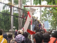 Video: Detik-Detik Pagar DPR Dijebol Massa Aksi Tolak RUU Pilkada