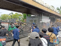 Setelah Gerbang Roboh, Begini Kondisi Terbaru Belakang Gedung DPR