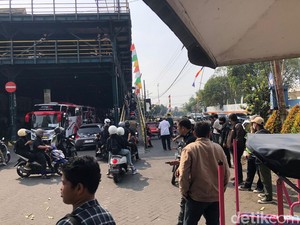 Fisipol UGM Liburkan Kuliah Demi Mahasiswa Aksi Tolak Revisi UU Pilkada