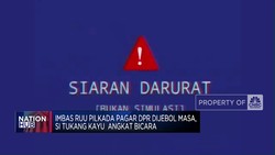 Pagar DPR Dijebol Massa, Si Tukang Kayu Angkat Bicara