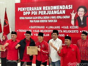 PDIP Jatim Serahkan 10 Rekom Bacakada, Ada Banyuwangi dan Trenggalek