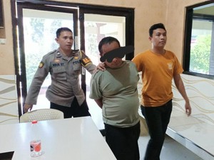 Duh! Pria Ini Curi Uang di Kotak Amal Musala Lamongan Buat Main Biliar