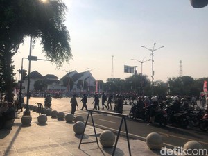 Massa Aksi Jogja Memanggil Mulai Bubarkan Diri, Lalin Perlahan Normal