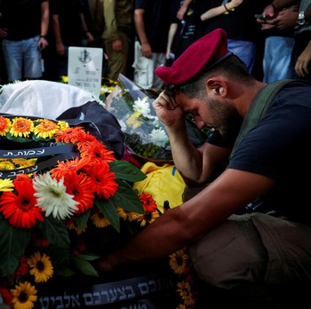 Potret Pemakanan Tentara IDF yang Tewas Dibom Jet Tempur Israel