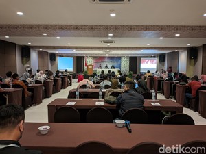 Dana Hibah Pengawasan Pilkada Mataram Turun Jadi Rp 7 Miliar