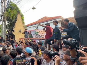 Mahasiswa Kediri Serukan Boikot Pilkada Jika DPR Utak-atik Putusan MK