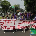 Massa Mahasiswa Mulai Padati Kantor KPU Sore Ini, Kawal Putusan MK