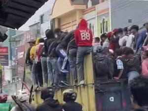 Polisi Amankan 15 Pelajar Depok Hendak Demo di DPR