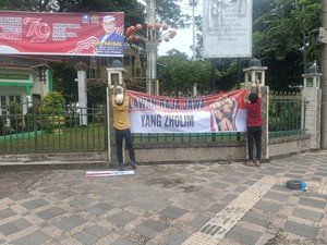 Spanduk Lawan Raja Jawa Tersebar di 10 Titik Kota Medan, Sempat Dilarang Kepling