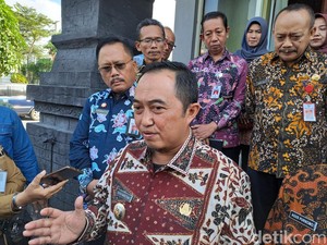 2 Pejabat Disdikbud Jombang Dicopot Buntut Video Mesra, Ini Penggantinya