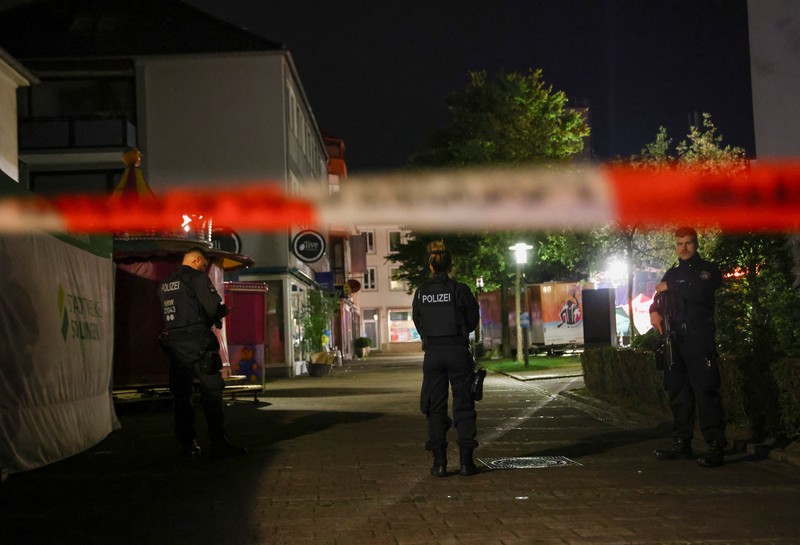 GERMANY-SECURITY/ Suasana pasca terjadi insiden penusukan pada sebuah festival kota di Solingen, Jerman, Sabtu (24/8/2024). (REUTERS/Thilo Schmuelgen)
