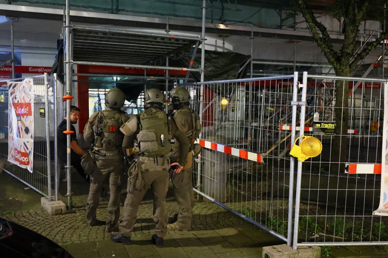GERMANY-SECURITY/ Suasana pasca terjadi insiden penusukan pada sebuah festival kota di Solingen, Jerman, Sabtu (24/8/2024). (REUTERS/Thilo Schmuelgen)