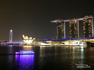 Sisi Lain Singapura untuk Para Pencinta Buku