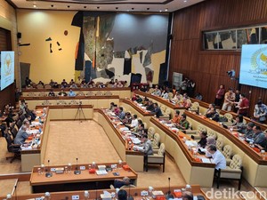 DPR Setujui PKPU Pilkada Muat Putusan MK