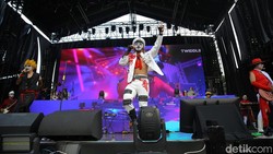 Penampilan Kuburan Band Jadi Pembuka Konser WJF 2024